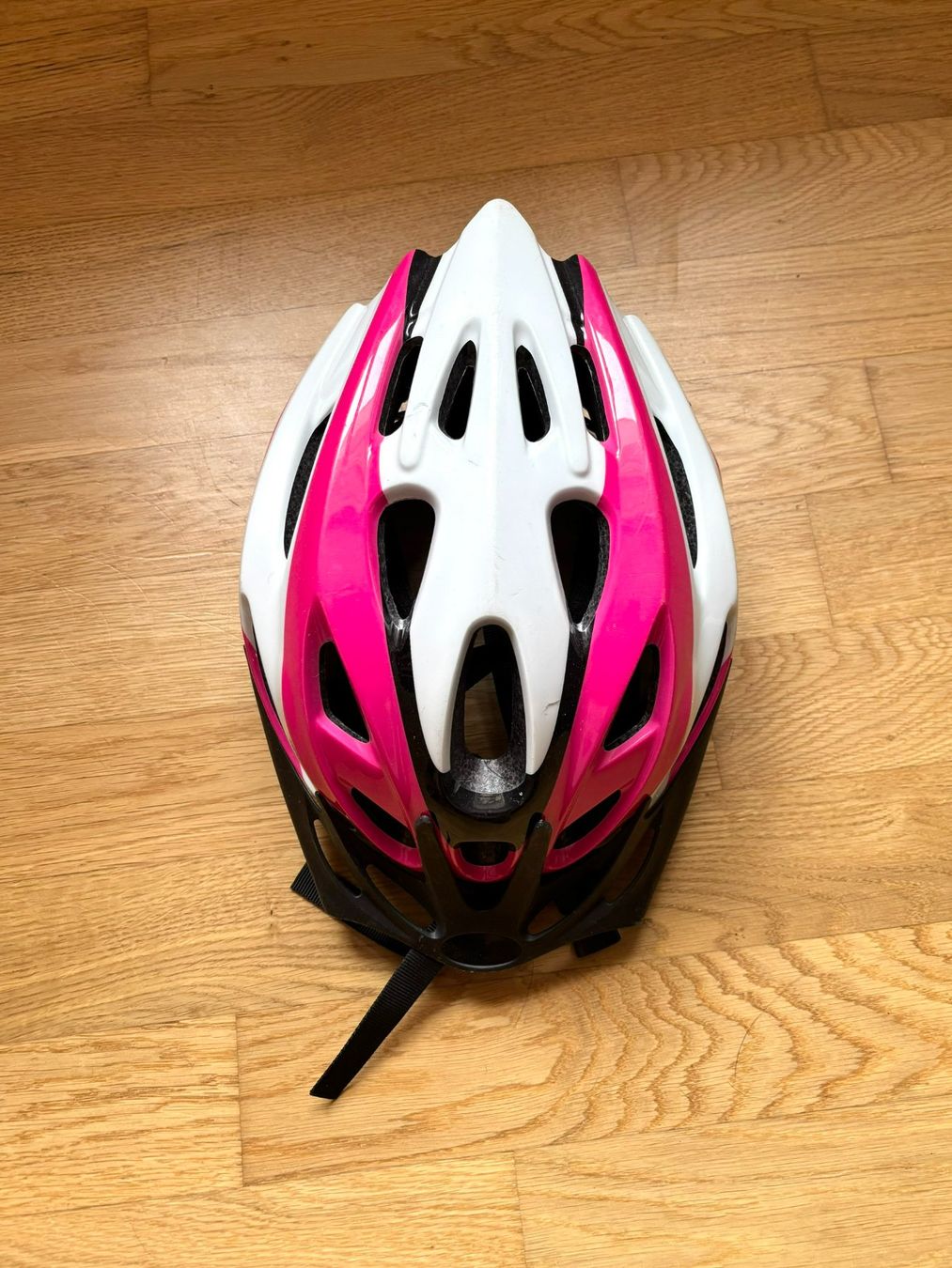 Helme: Fahrradhelm S/M - Pink – Gebraucht aus Bern von kim_q8sq