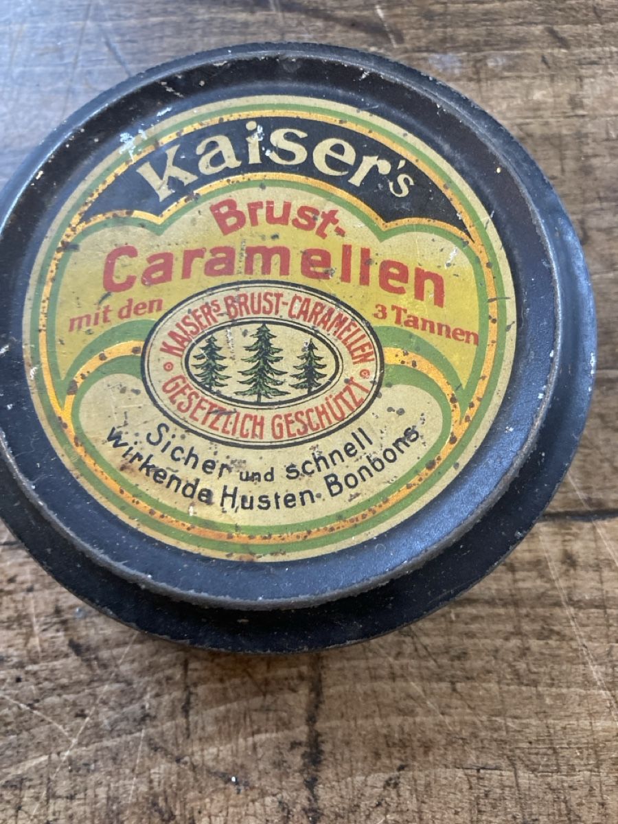 Altre Stoviglie: Blechdose Kaiser's Brust-Caramelten – Usato da Zürich venduto da Mueschelmau