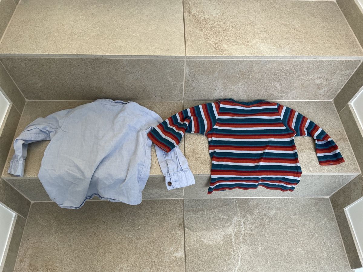 Camicie, T-shirt & Polo: 2 süsse Jungen Shirts / Hemd Gr. 80 – Usato da St. Erhard venduto da Cfreya 3