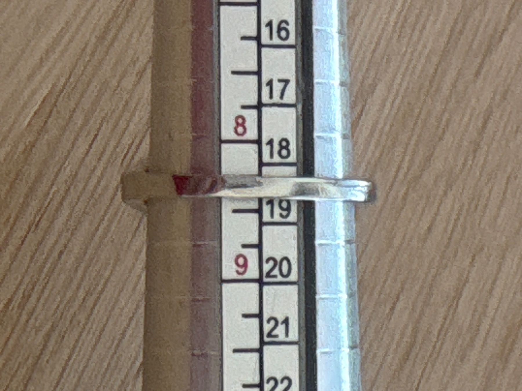 Anelli: Luxus Elegante Gr.18,5/8,5 Ring Farbe:Zirkonia Silber / Rot – Nuovo (secondo la descrizione) da Biel-Bienne venduto da Roserosse13 8
