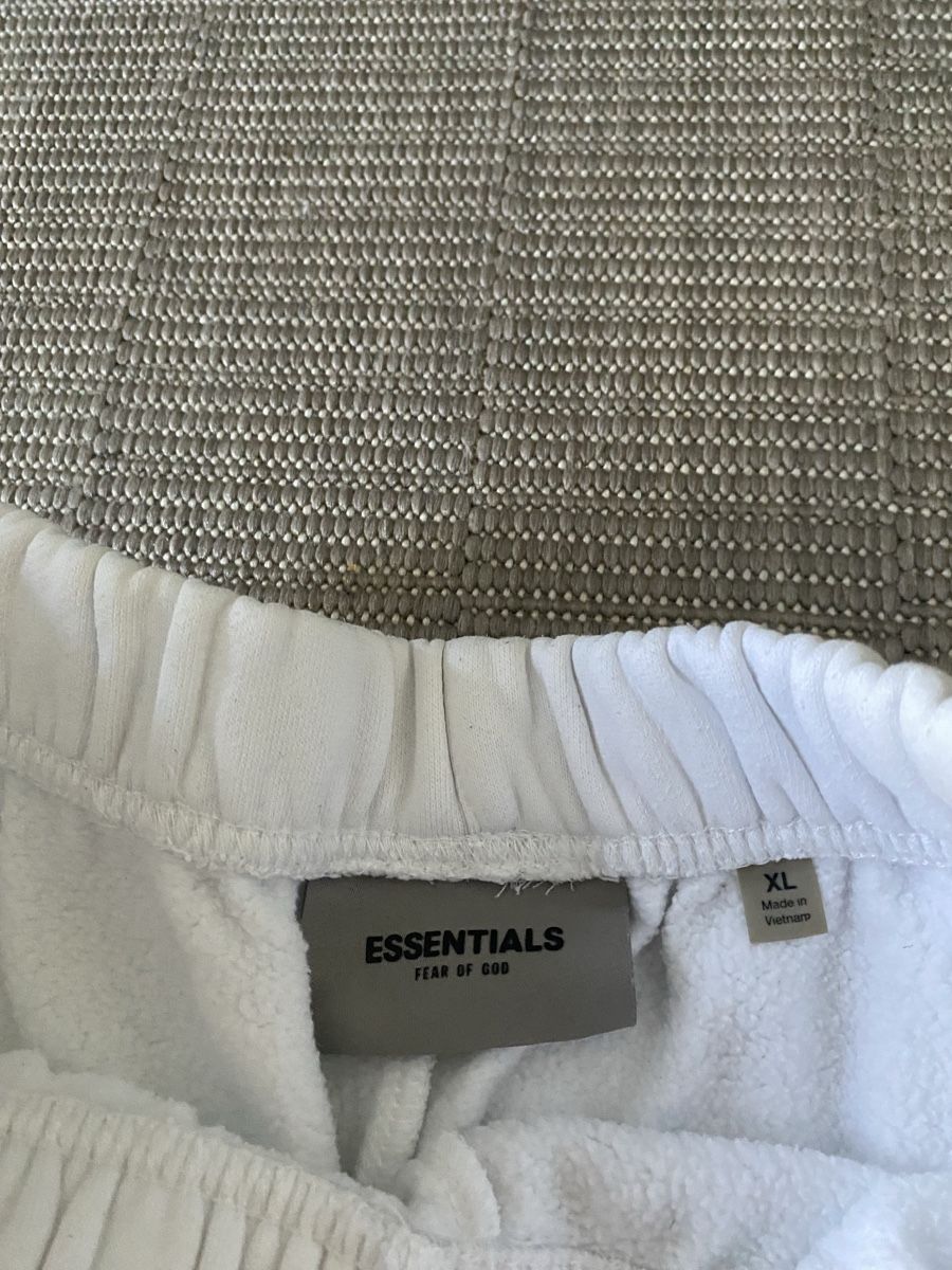 Pantaloni:  Essentials Shorts XL weiss – Nuovo (secondo la descrizione) da Basel venduto da Lorik.Serifi1 3