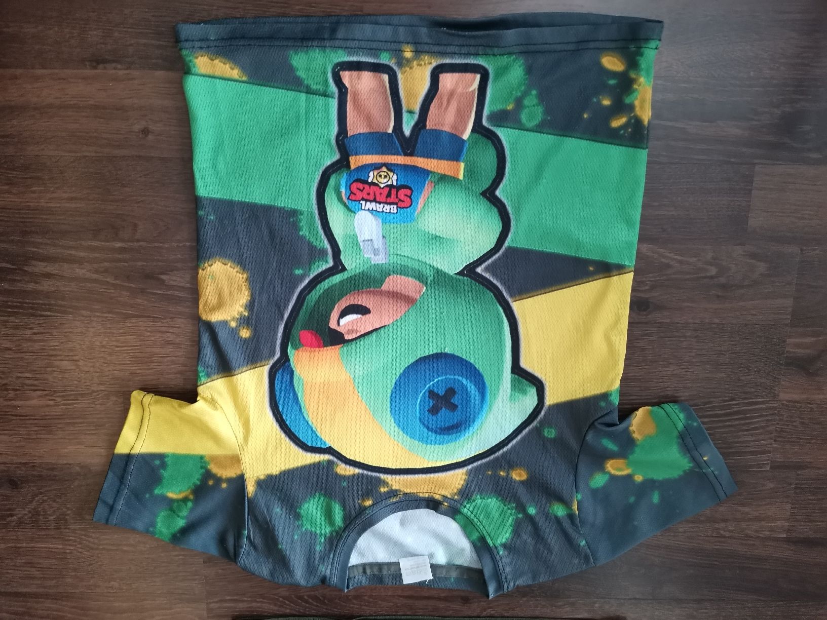 Lotti & Set di vestiti: Brawl Stars Set, 2 Shirts + 3 Armbänder – Usato da Oftringen venduto da januarloch 9
