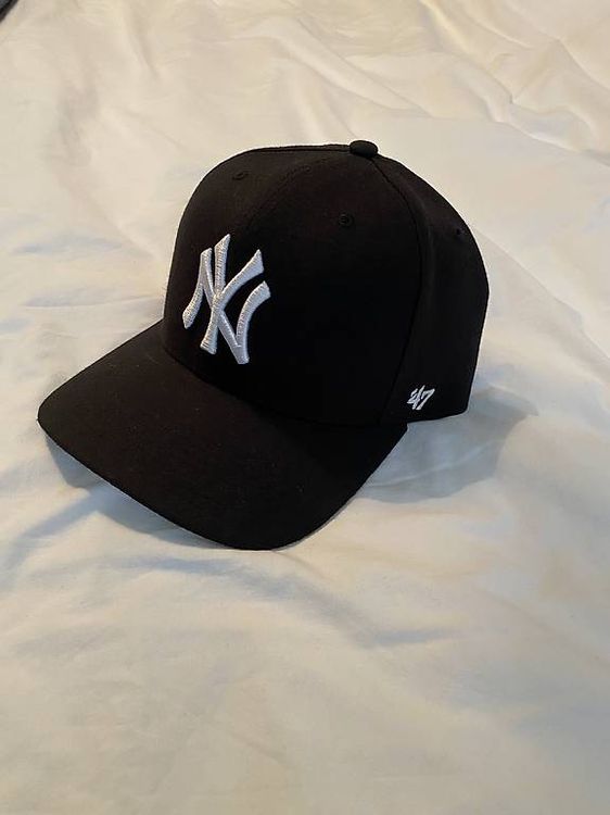 Copricapi, berretti & cappellini: Stylische Caps zu verkaufen – Usato da Kriens venduto da hordas 1
