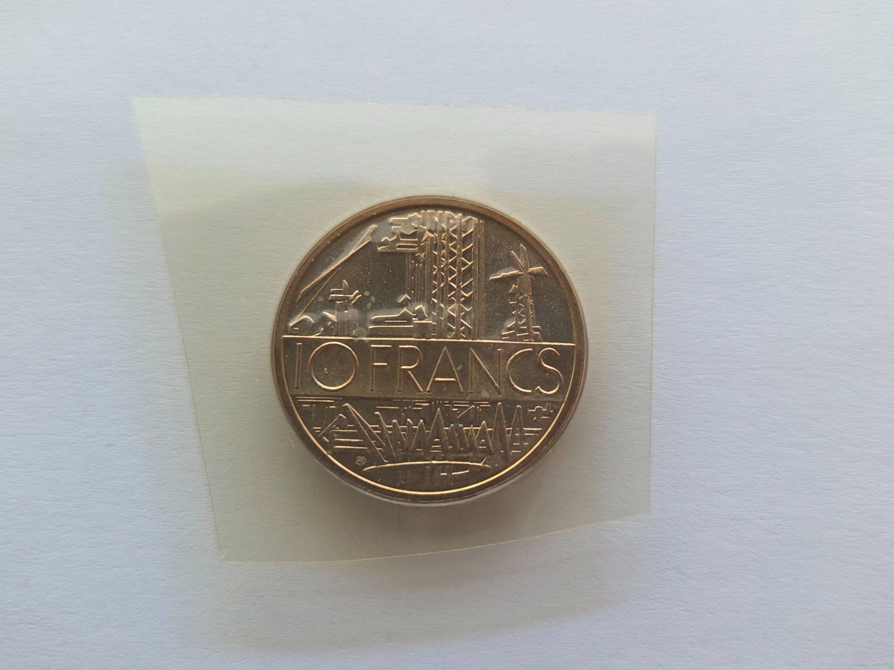 Tutti le monete: 10 Francs Fleurs de Coins 1983 – Nuovo (secondo la descrizione) da Pravidondaz venduto da LVtik