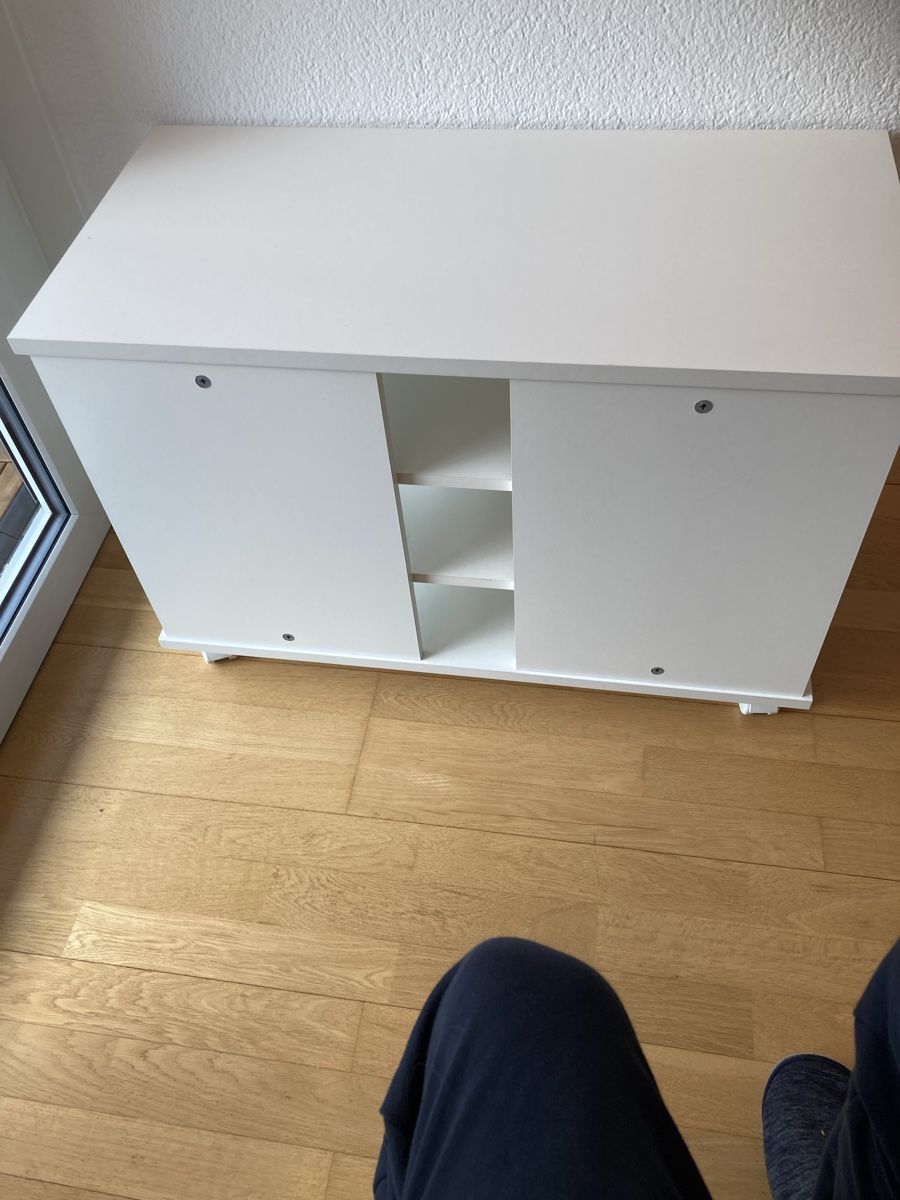 Mobili TV: Weisses Sideboard/TV Möbel, Top Zustand – Usato da Bern venduto da Mat_19_Fer_65 1
