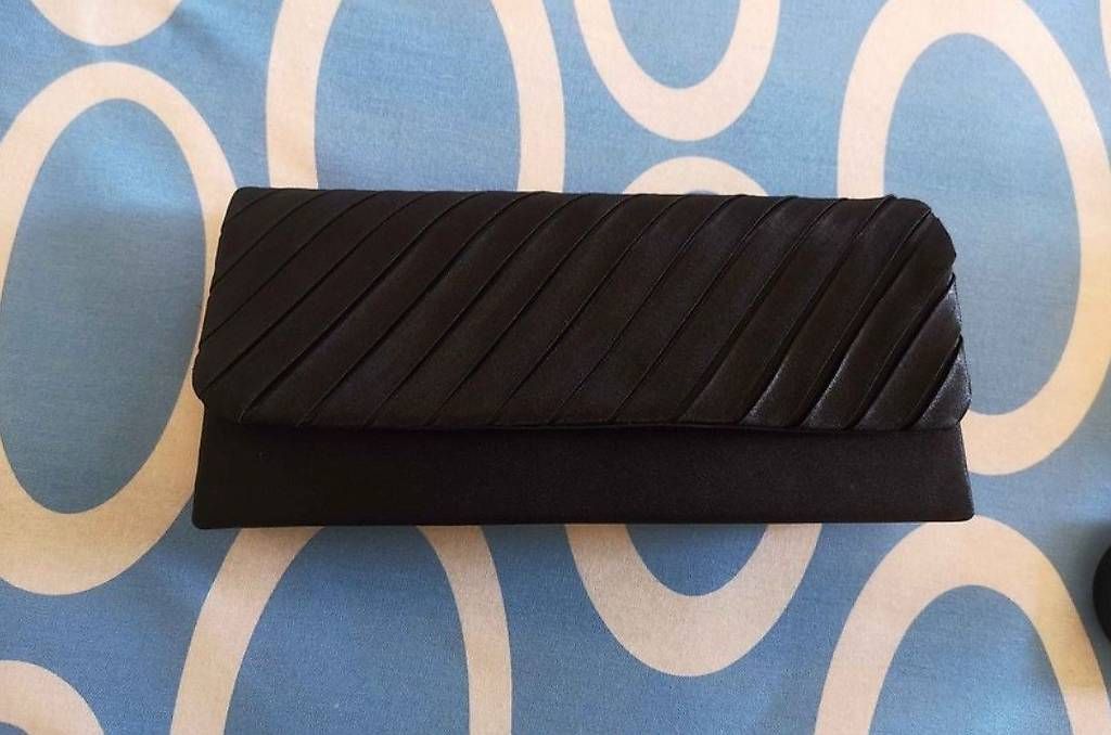 Borse da donna: Clutch Handtasche – Usato da Oberlunkhofen venduto da Barbara.Hagenbuch