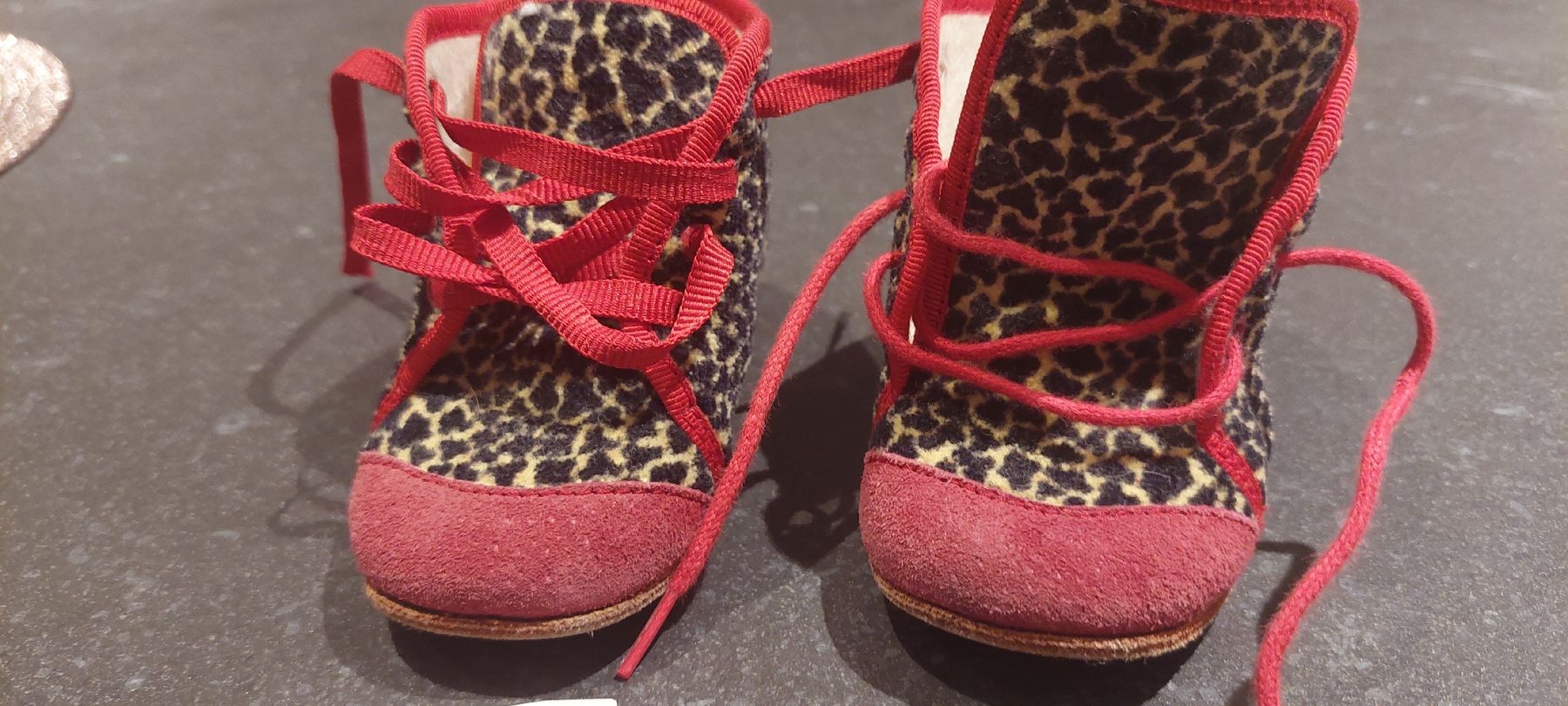 Schuhe für Jungen: Gebrauchte Tiegerfinkli  Grösse 20. – Gebraucht aus Muri AG von nindo1 6