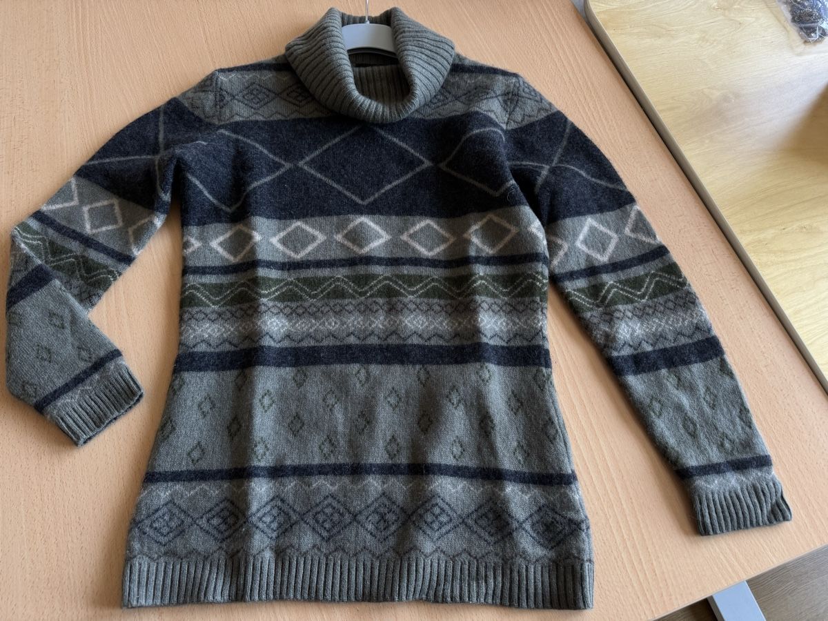 Madeleine Maglioni & Felpe: Pull en cachemire Madeleine, taille 36/38 – Nuovo (secondo la descrizione) da Morges venduto da sandy069 1