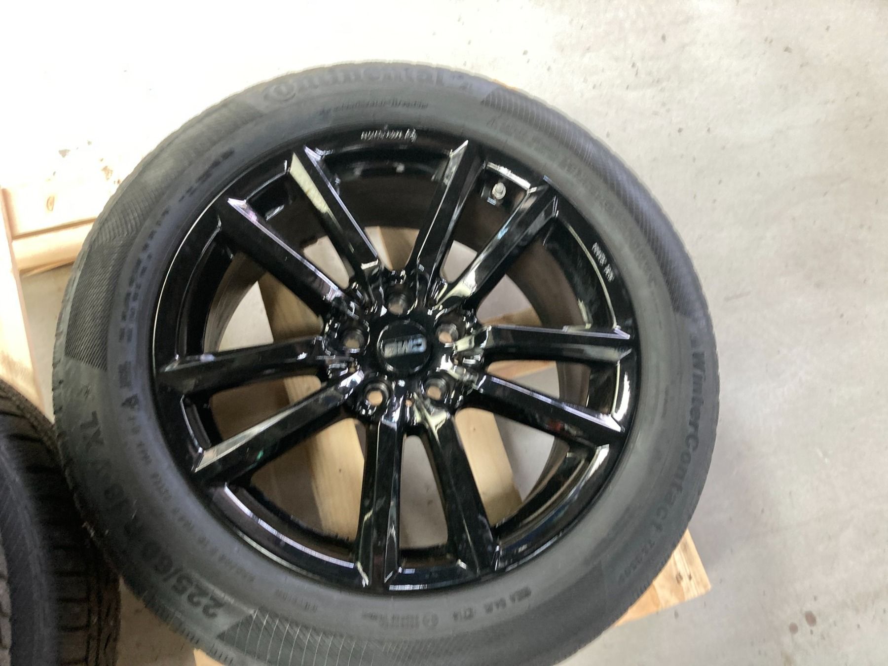 BMW Pneumatici & Ruote complete: BMW X3 Winterräder 225/60R18 – Usato da Cham venduto da WB2223 3