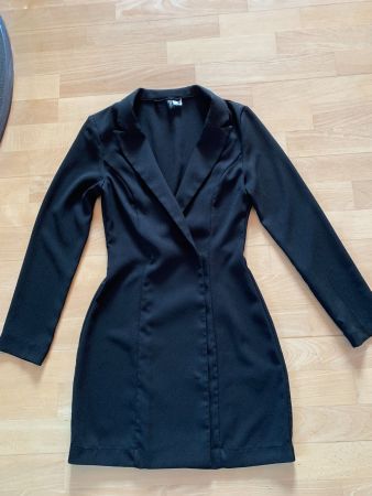 DIVIDED Damen Kleid, Gr. 32, Schwarz