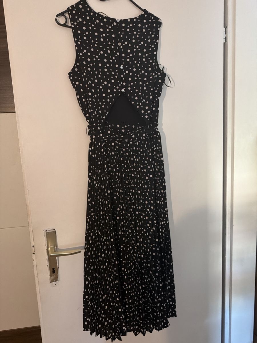 Vestiti: Robe taille 36 – Nuovo e nell'imballaggio originale da Lausanne venduto da sah_5wsx 1