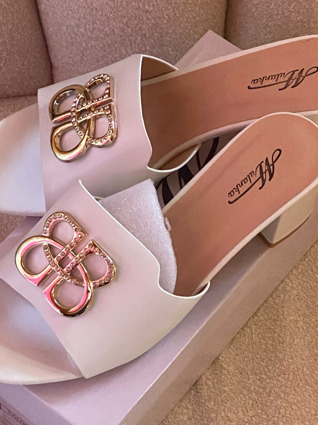 Damenschuhe: DAMEN SCHUHE -BEIGE – Neu und originalverpackt aus Meienried von ManuelaBoutique 9