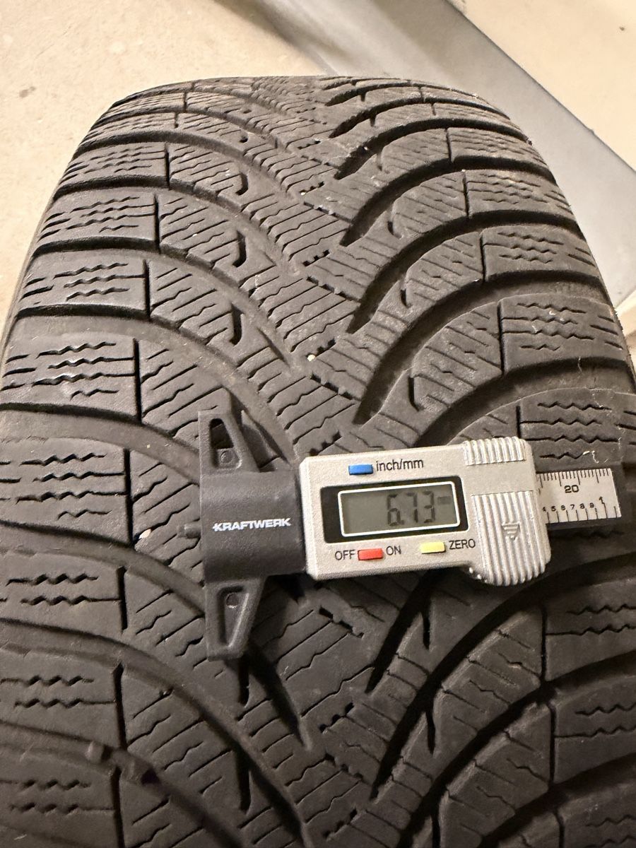 BMW Pneumatici & Ruote complete: BMW E92/E93 Winterfelgen Wintersatz – Usato da Riedikon venduto da Spheroz 3