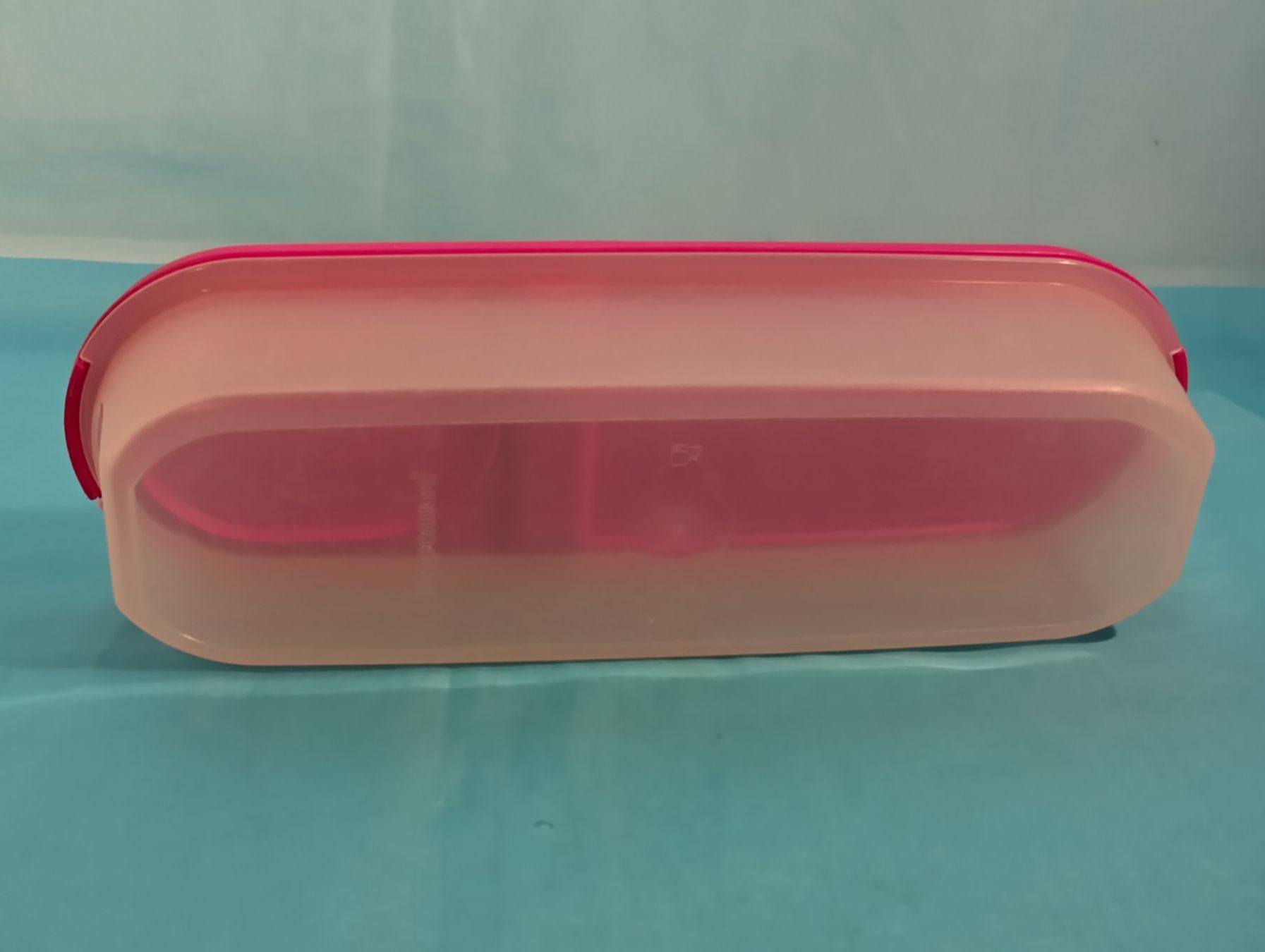 Tupperware Contenitori & Simili: Frischebox Tupperware , Deckel mit separatem Deckel, weinrot – Usato da Bellach venduto da JingleCherry 2