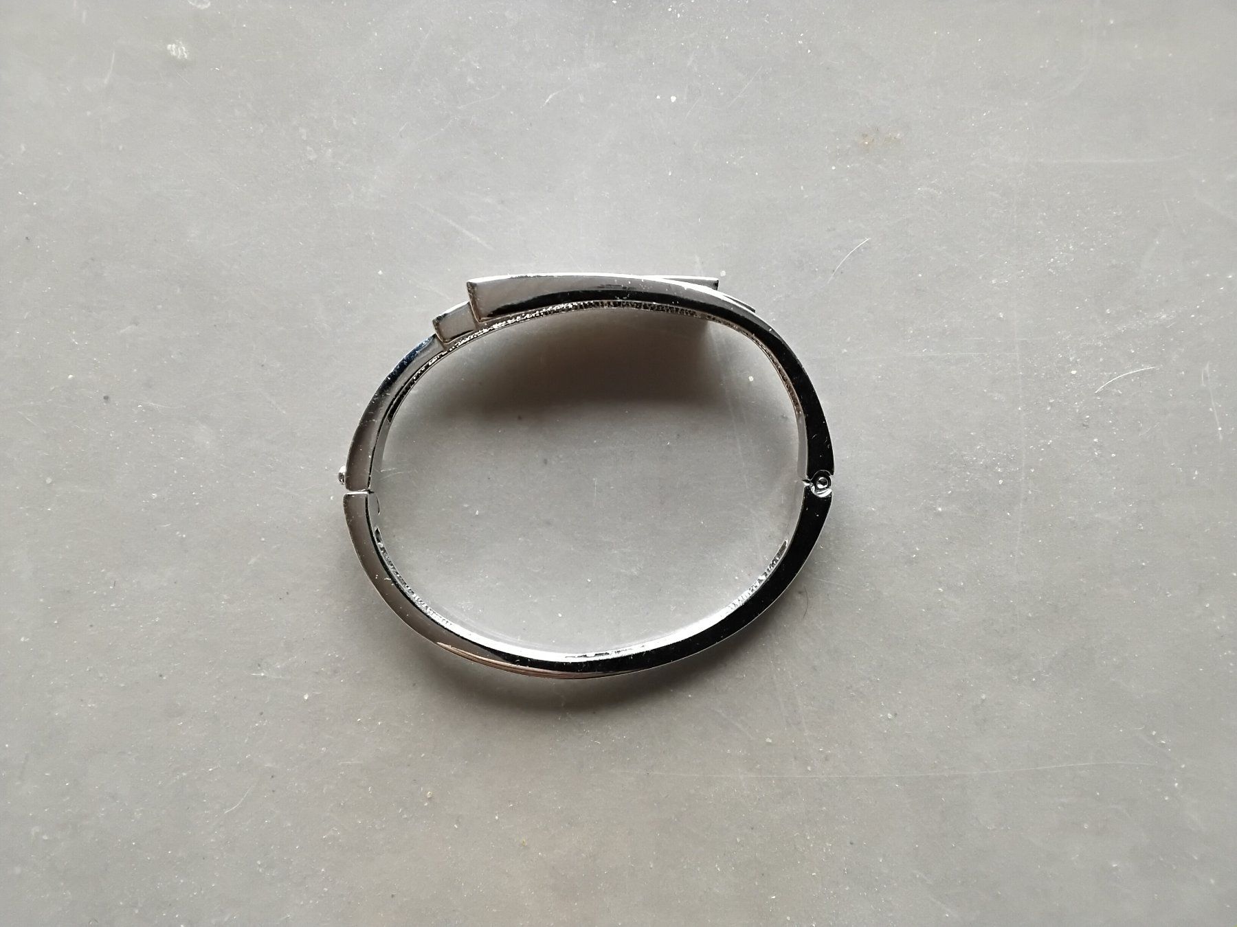 Armbänder & -reifen: Camille Lucie bracelet – Gebraucht aus Biel/Bienne von taki25