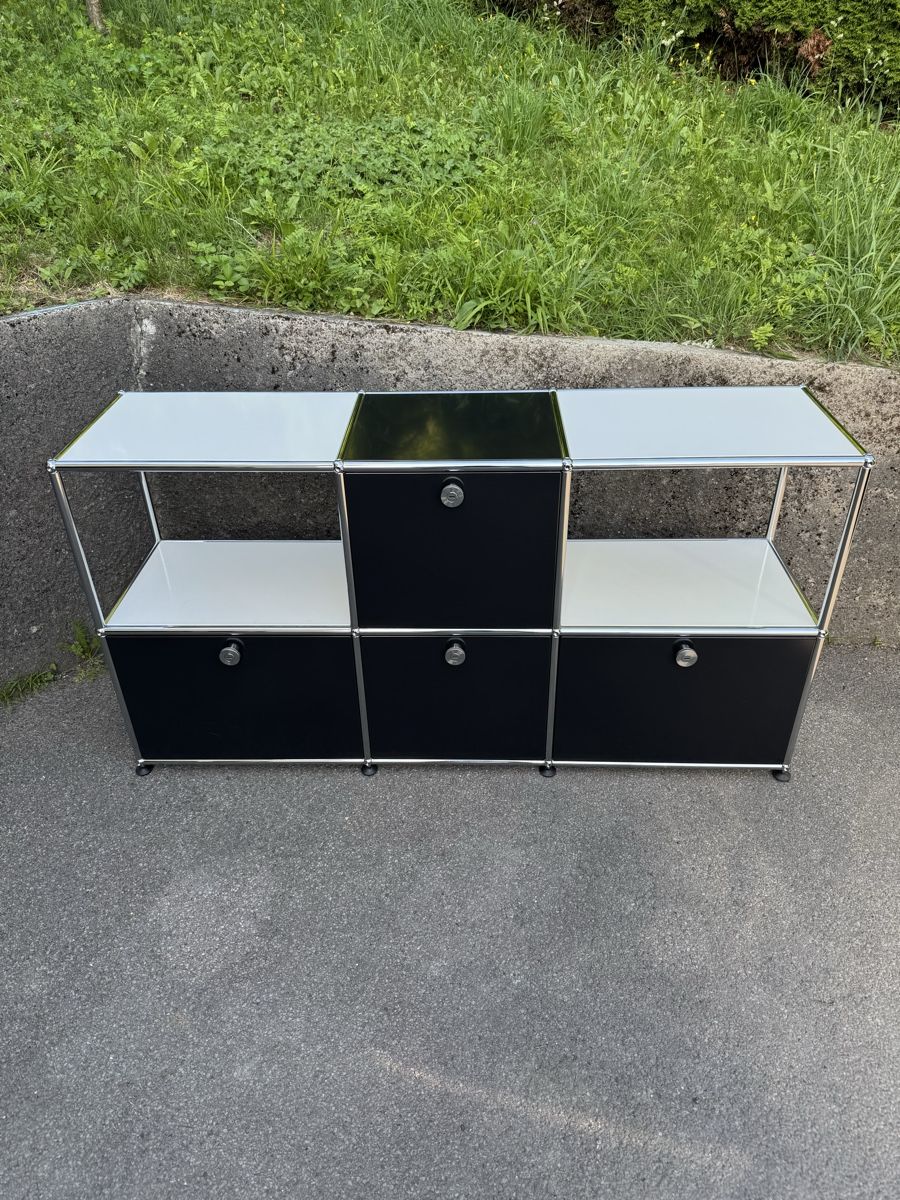 USM Cassettiere: USM Haller Sideboard schwarz/weiss – Usato da Rüti ZH venduto da ZdieKralle