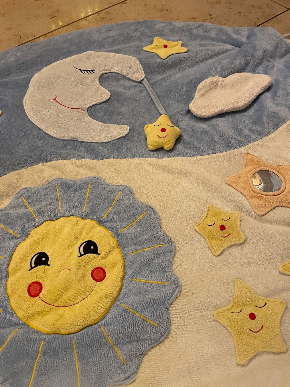 Tapis de jeu: Spieldecke mit Spielbogen – D'occasion à Embrach par Smart0 2