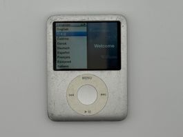 Apple iPod Nano 3. Generation 4GB - Silber - Getestet