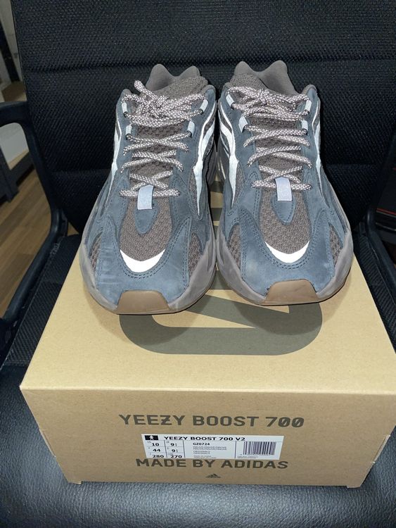 Adidas Yeezy Boost 700 V3 Mauve Gr sse 44 Gebraucht Kaufen auf