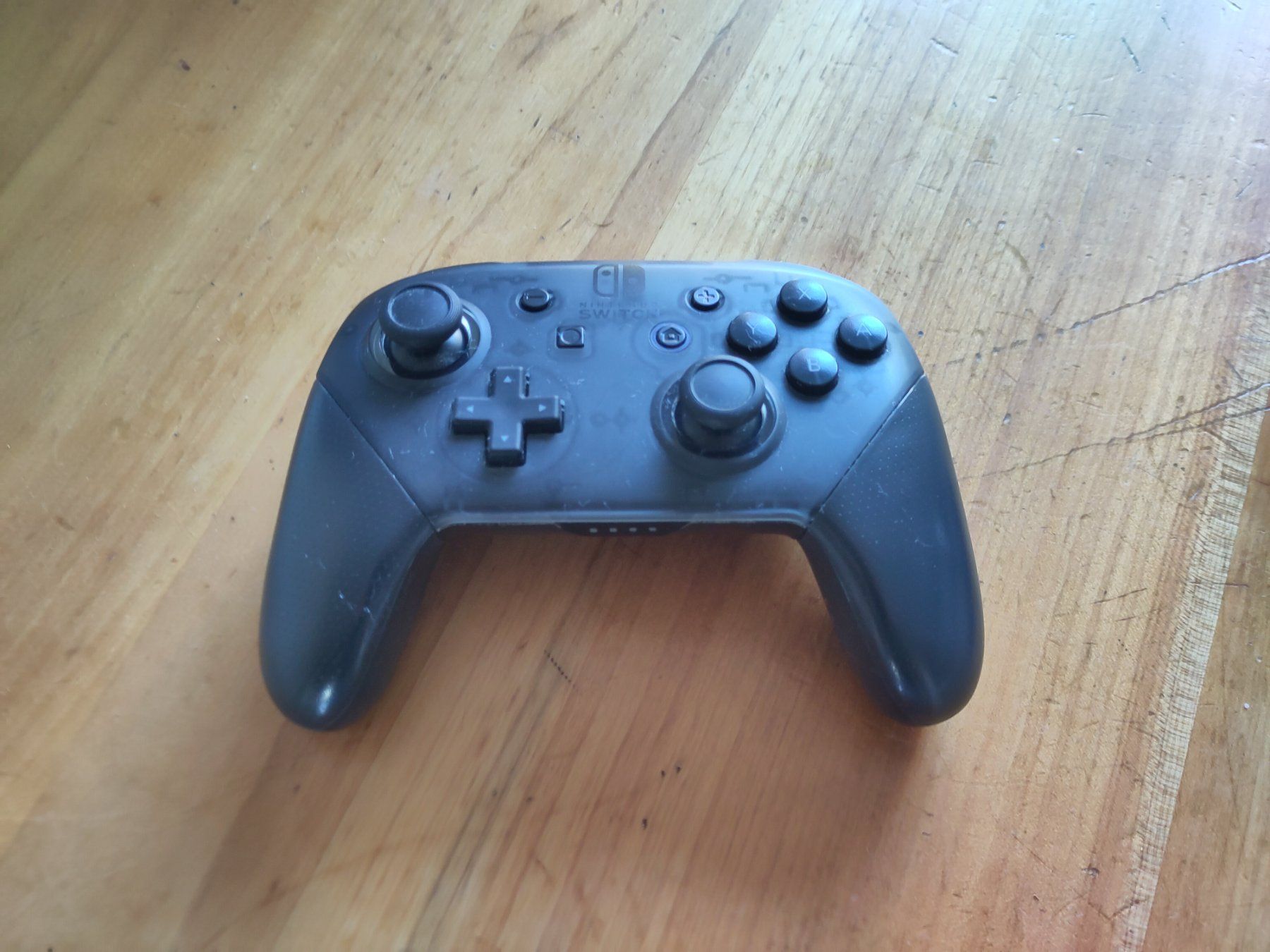 Nintendo Konsolen: Nintendo Switch, Pro Controller, DockingStation, Lan Adapter – Gebraucht aus Winterthur von dav_xf5f 2