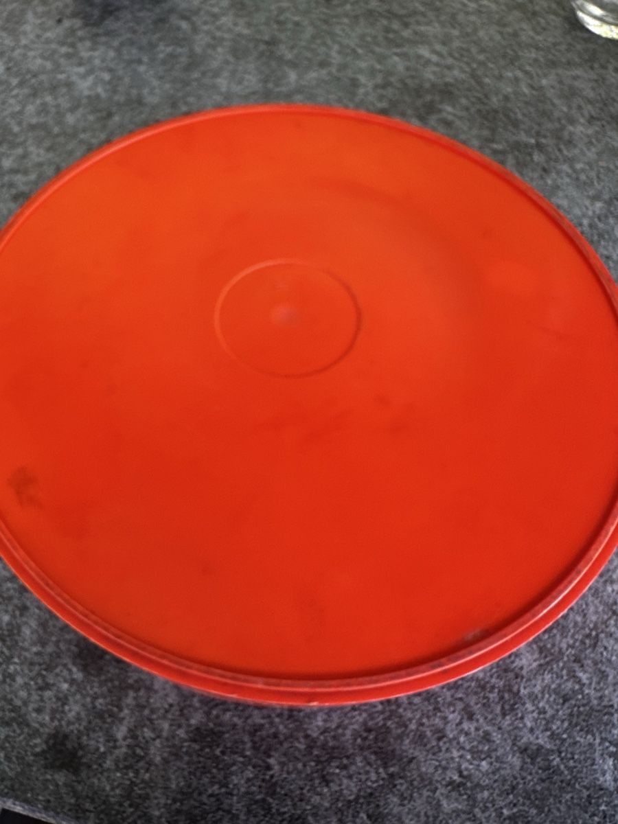Servierplatten: Uraltes Fanta Serviertablet – Gebraucht aus Starrkirch-Wil von charlywatson 2