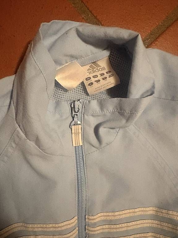 Giacche: Vintage Adidas – Usato da Bidogno venduto da sch_bby9 1