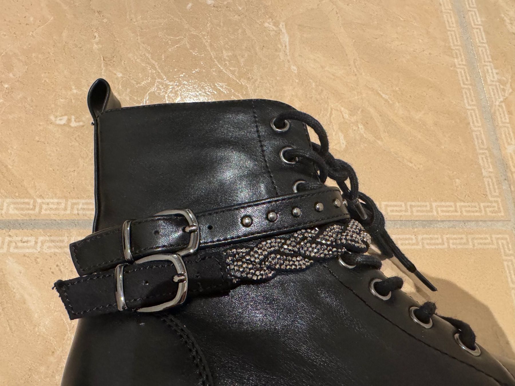 Scarpe da donna: NWT coole wärmere Boots, 39 NP 60 Fr – Nuovo (secondo la descrizione) da Klingnau venduto da Markus14 8