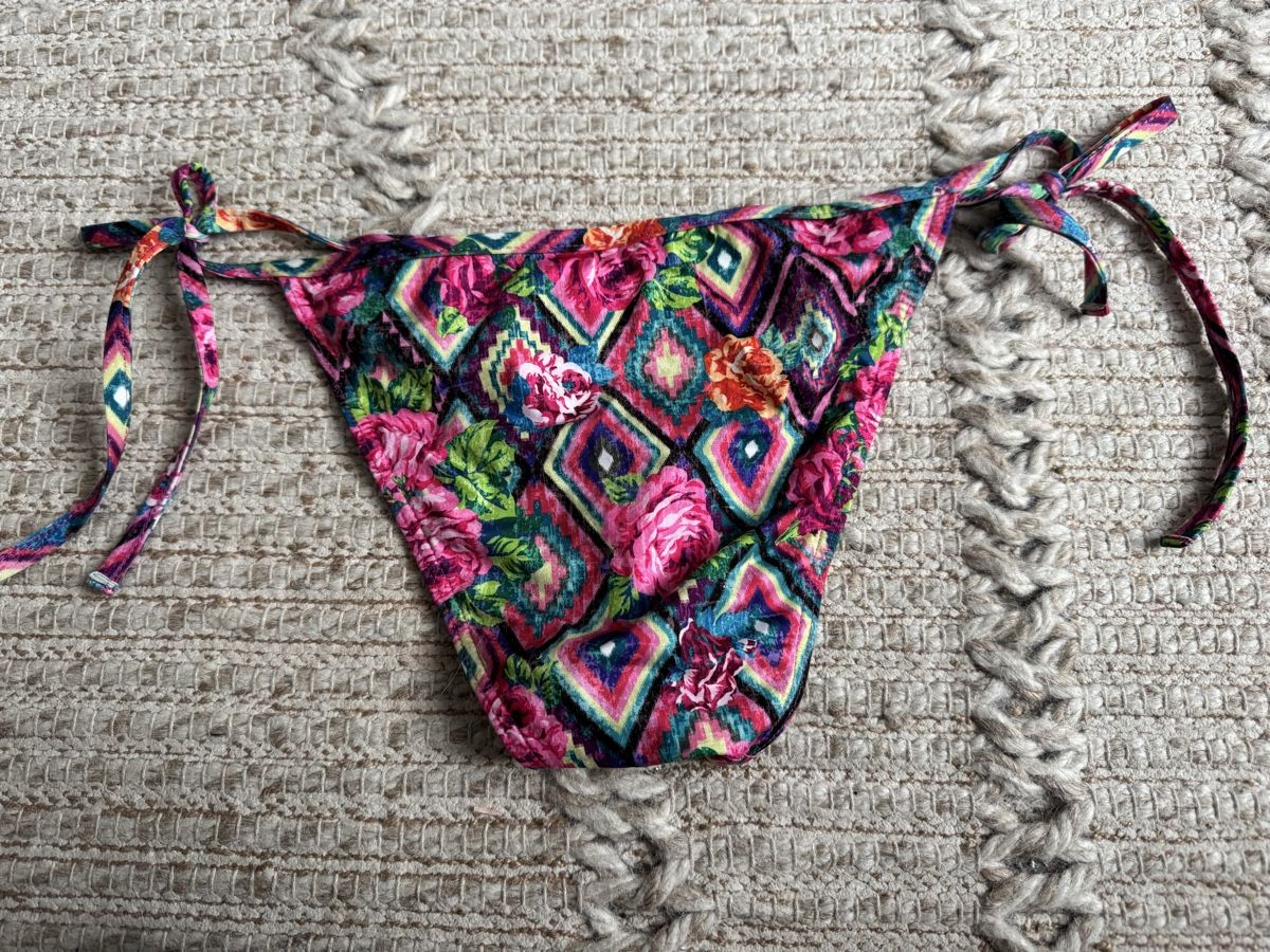 Costumi da bagno & Bikini: Bikiniunterteil – Usato da Belp venduto da Secondhand11 1