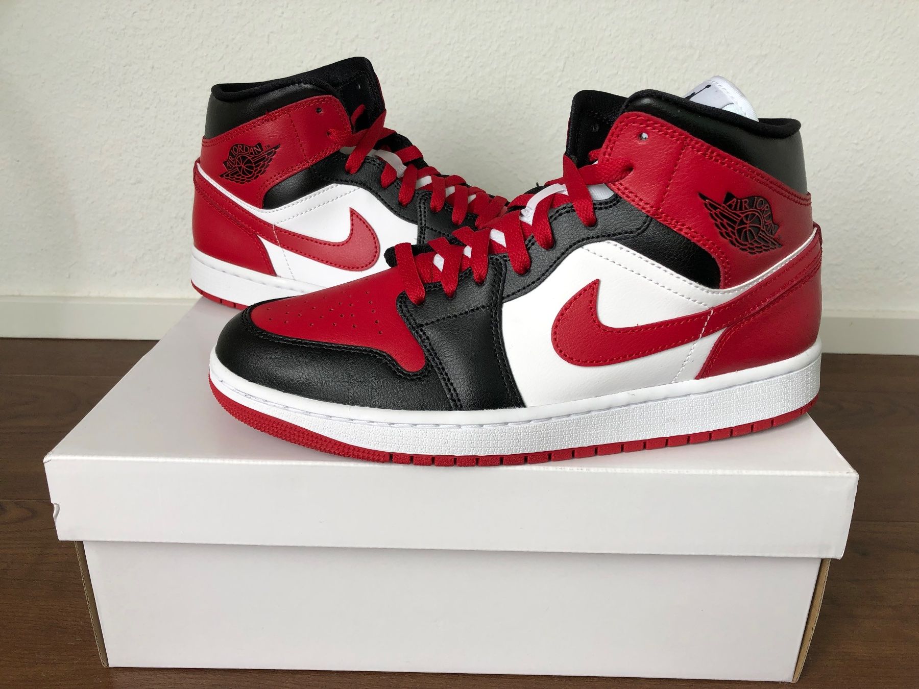 Jordan Scarpe da uomo: Jordan Air Mid High – Nuovo e nell'imballaggio originale da Baar venduto da tortuga72
