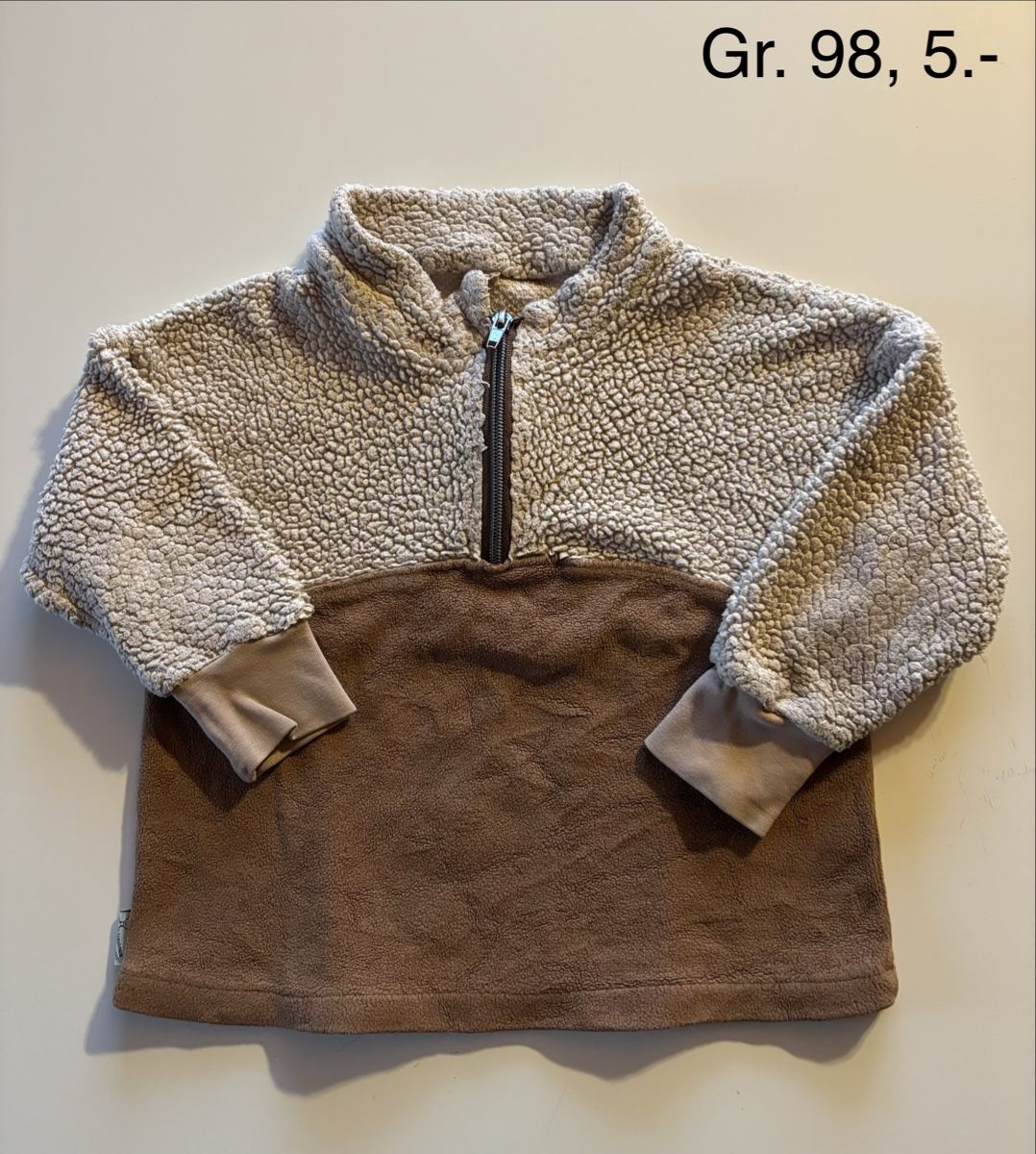 Lotti & Set di vestiti: Pullover Set zu verkaufen – Usato da Urdorf venduto da Jessebel 1