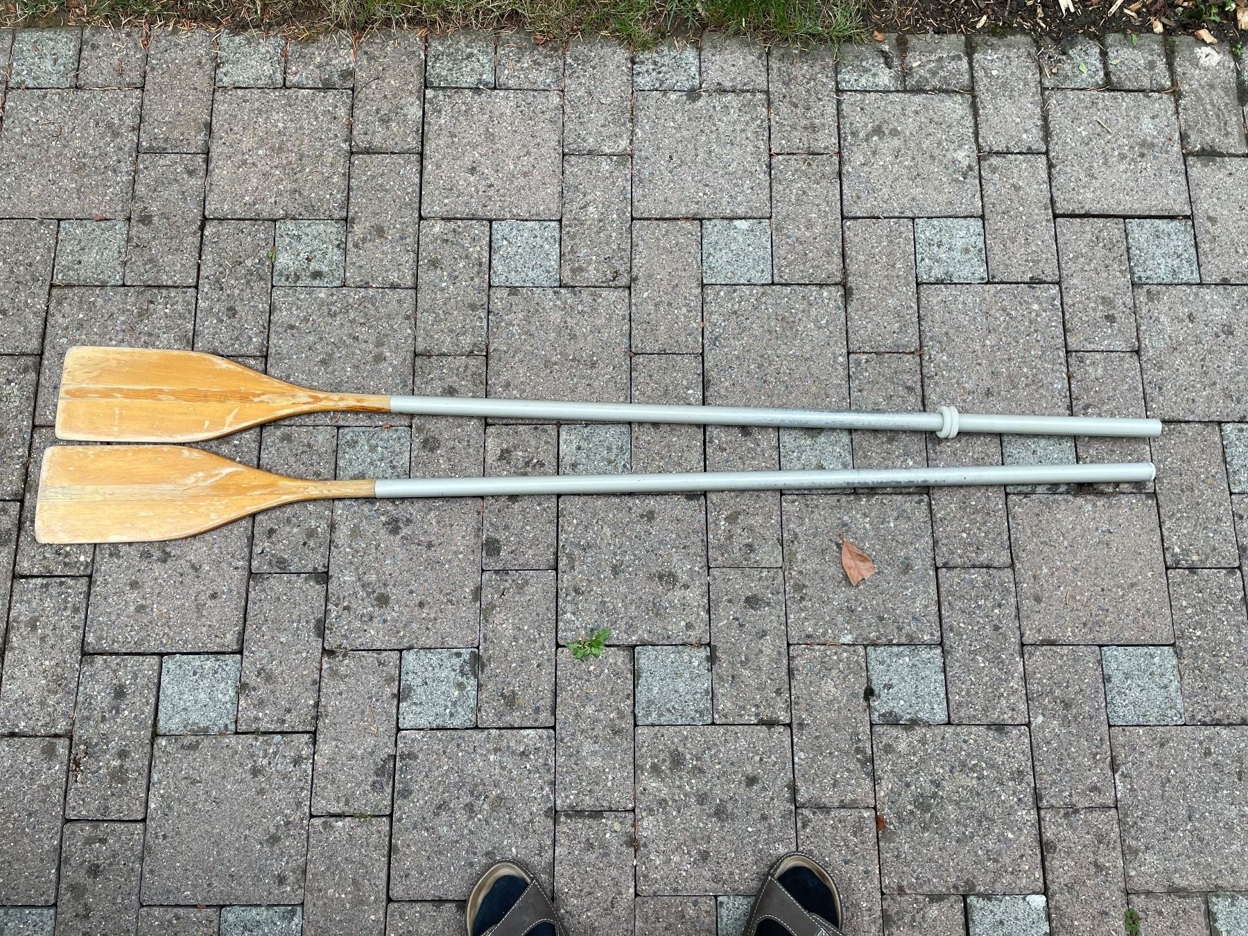 Gommoni, kayak & canoe: 2 Ruder ca. 145 cm – Usato da Fahrwangen venduto da rkroen1