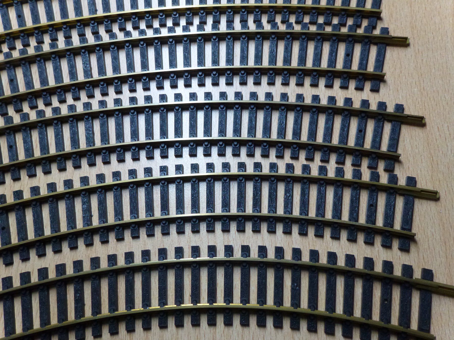 Fleischmann Modellini di ferrovie: Fleischmann 10x6025 – Nuovo (secondo la descrizione) da Hombrechtikon venduto da Se9 2