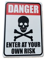 ENTER AT YOUR OWN RISK  - Blechschild  (neu/OVP)