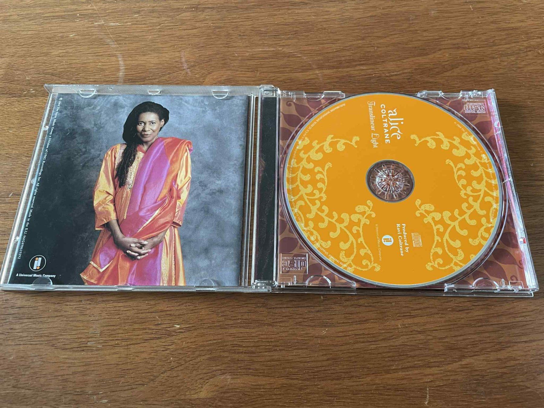CD: Alice Coltrane - Translinear Light CD – Usato da Lausanne venduto da sim_bc8q 2