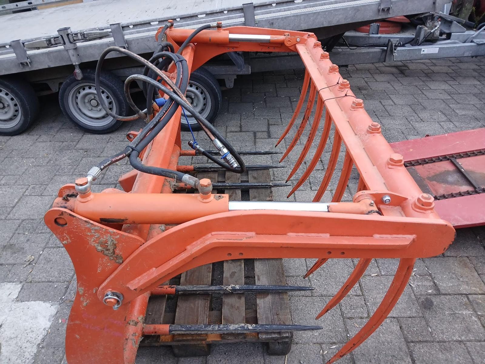 Greifer: Krokozange – Gebraucht aus Hagenwil von Wclaas 2