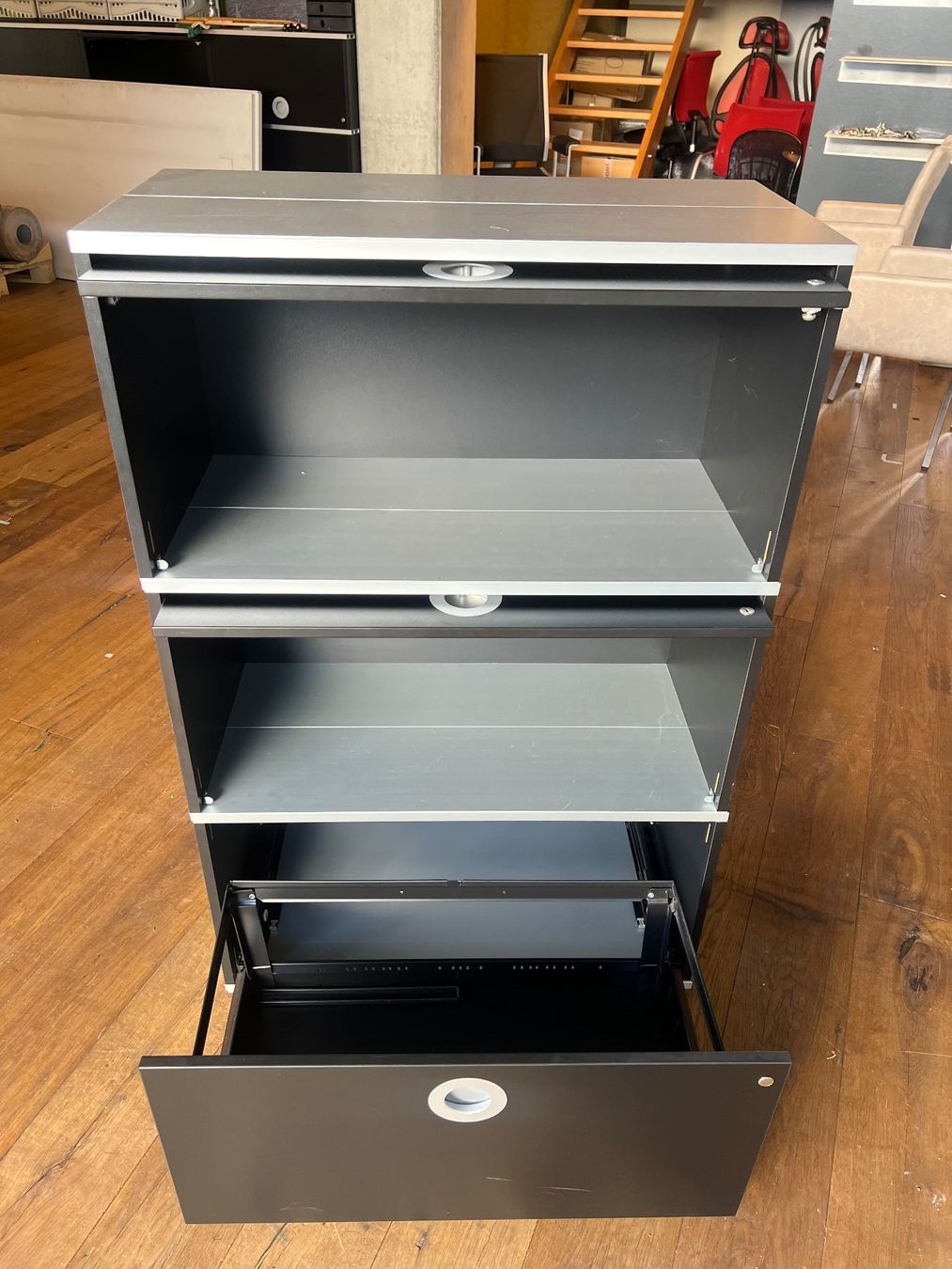 Armadi: 005 DENZ D3 Modulschrank aus Liquidation – Usato da Wangen an der Aare venduto da TBYN 3