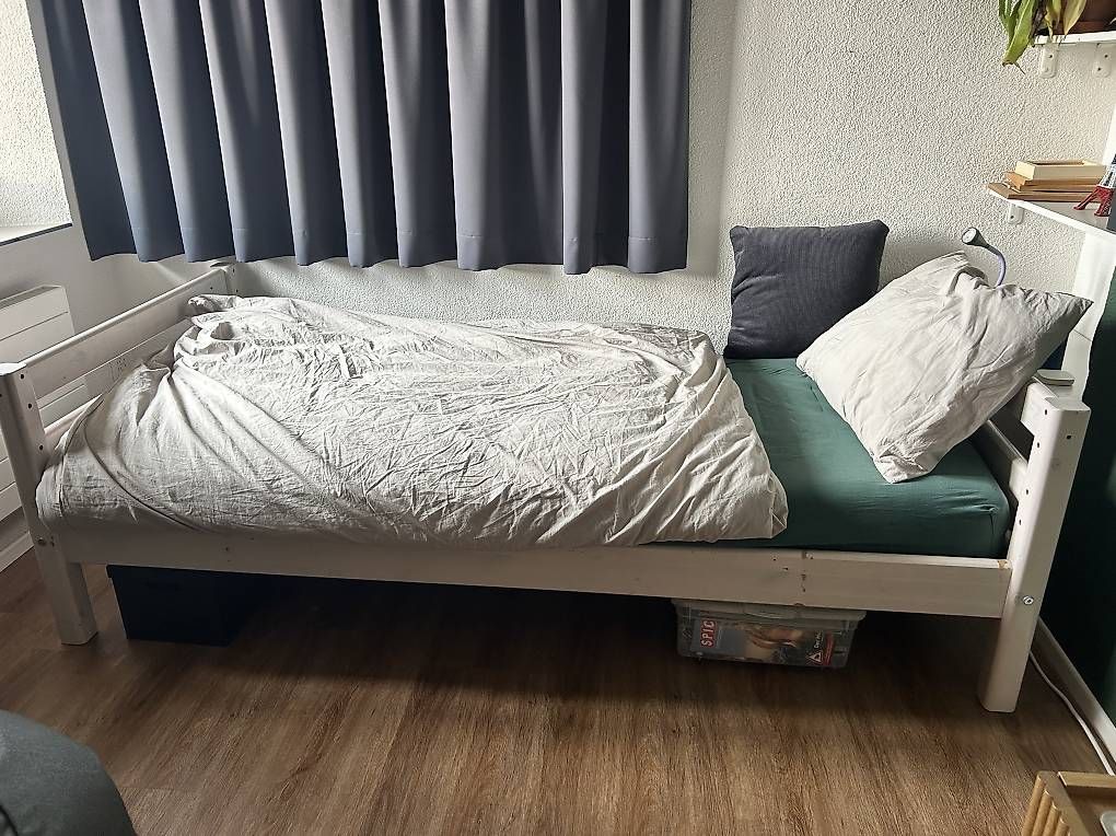 Flexa Letti: Flexa Bett, 90 x 200 cm, mit Bettschublade – Usato da Winterthur venduto da giandis