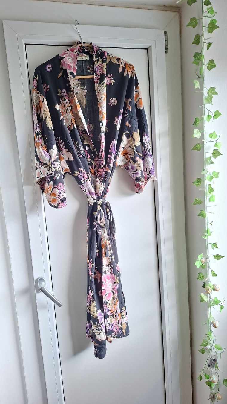 Kimono: kimono – Nuovo (secondo la descrizione) da Chiasso venduto da Pat_chuli 5
