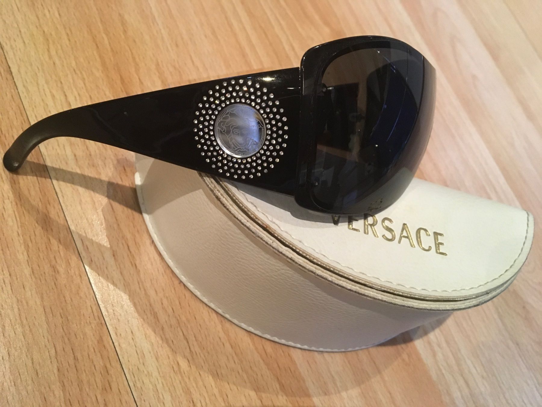 Versace Occhiali & Lenti: Original Sonnenbrille Versace – Usato da Burgdorf venduto da Vida6 2