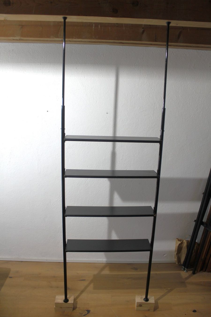 Scaffali: Midcentury Teleskop Regal – Usato da Glarus venduto da Toni-Glarus