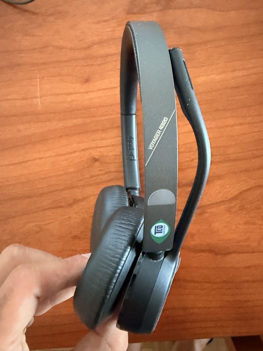 Cuffie: Cuffie Poly Voyager 4320 wireless – Usato da Adliswil venduto da mar_q6mt 1