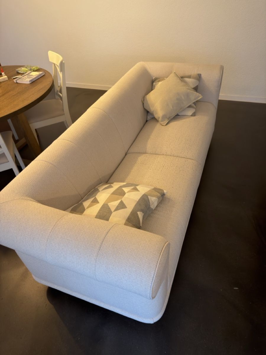 Sofas: Sofa zum verkaufen – D'occasion à Uster par jejis