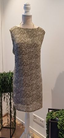 Sommer-Kleid Gr. T3, olivfarbig