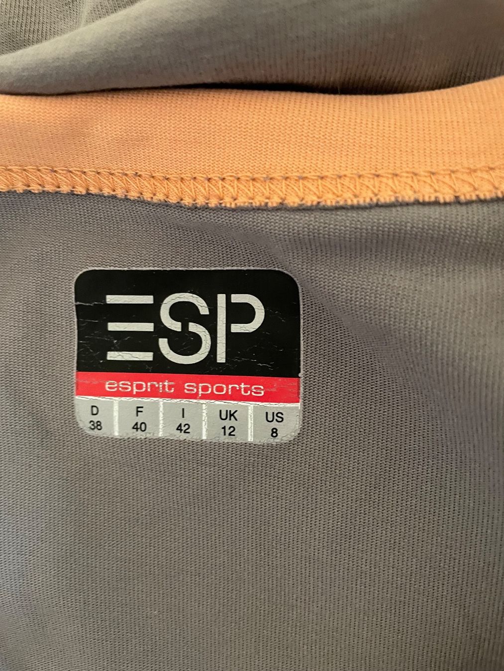 Esprit T-shirt: Esprit ESP, Sport Shirt, Grösse 38 – Usato da Niederweningen venduto da baghirac 3