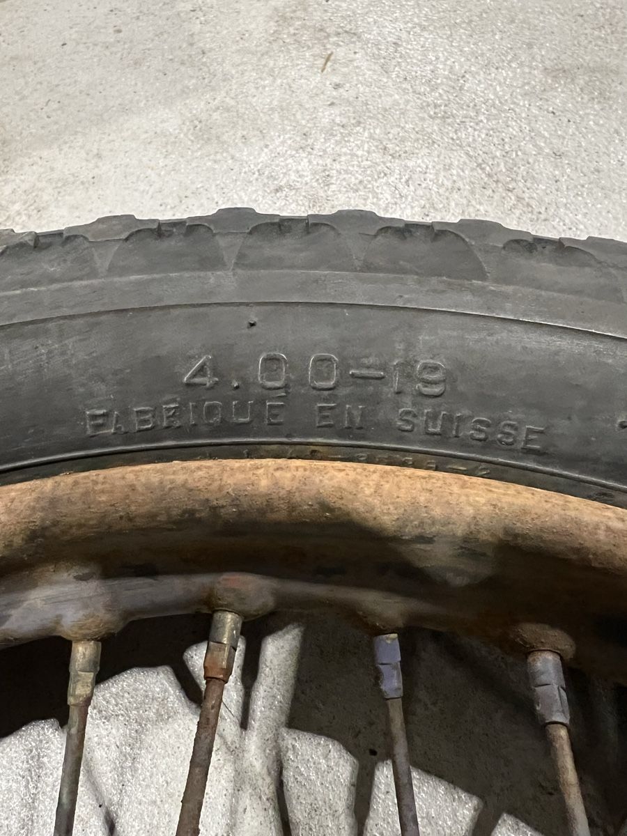 Pneumatici & Ruote complete: Oldtimer Rad Seitenwagen Motorrad – Usato da Schaffhausen venduto da ArthurM. 4