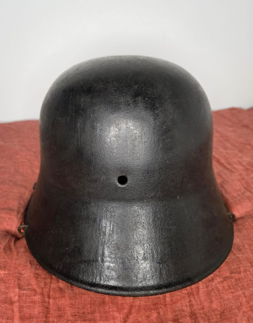 Antike Kleidung: Alter Stahlhelm, guter Zustand. – Gebraucht aus Rheinsulz von Dred 5