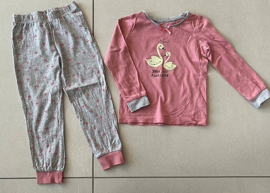 Pigiama & Simili: Pyjama Set Grösse 98/104 Zweiteiler  – Usato da Wil SG venduto da Goldi2010 3