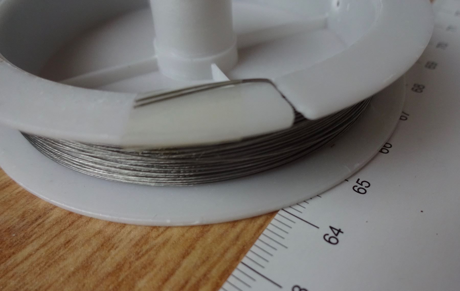 Kit bricolage: Bastel Draht dünn stark   0.38 mm  ca 23meter   Schmuckdraht – Nuovo e nell'imballaggio originale da Leuggern venduto da unico10 1