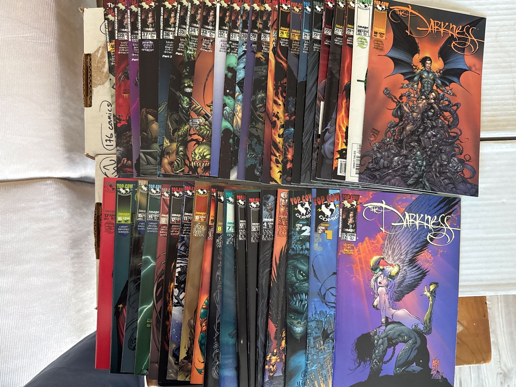 Comics: The Darkness (seasons 1&2) – Neu (gemäss Beschreibung) aus Meinier von fabdab 2