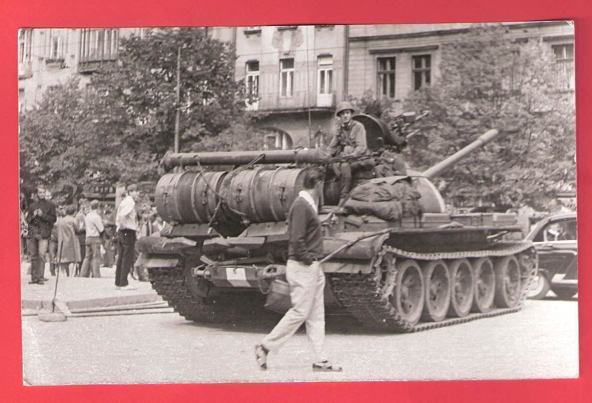 Cartoline postali: Militärpanzer im Ernstfaleinsatz/belebt – Nuovo (secondo la descrizione) da Zürich venduto da Hagliweg 1